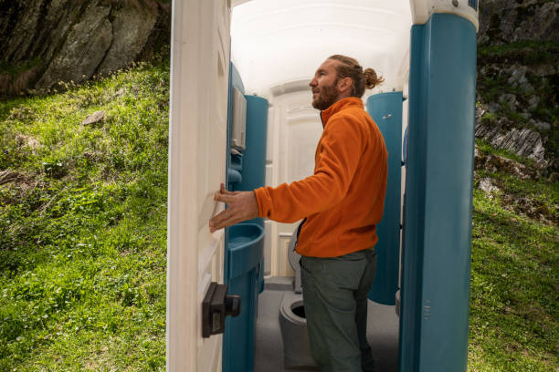 Best Construction site porta potty rental  in Bradford, RI